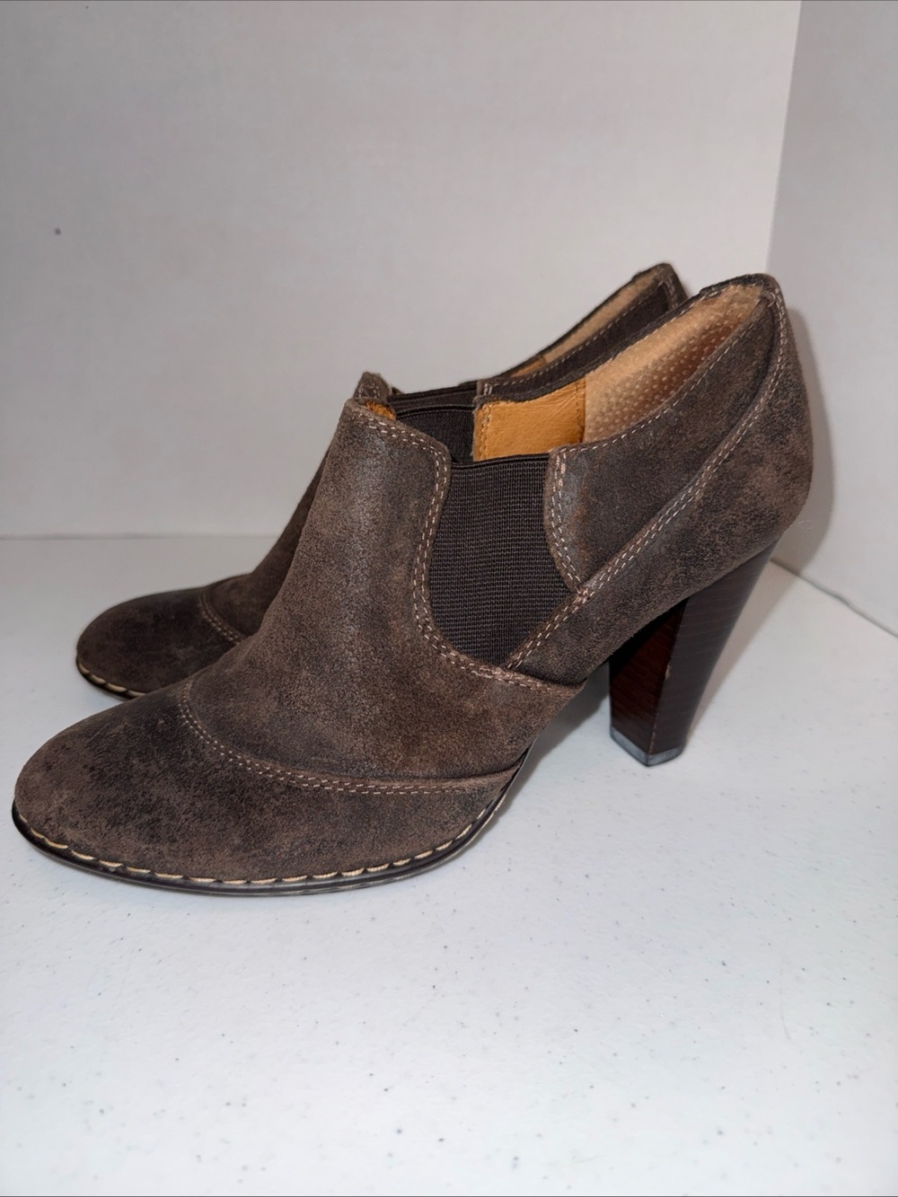 Sofft Women’s Brown Suede High-Heel Slip-On Booties